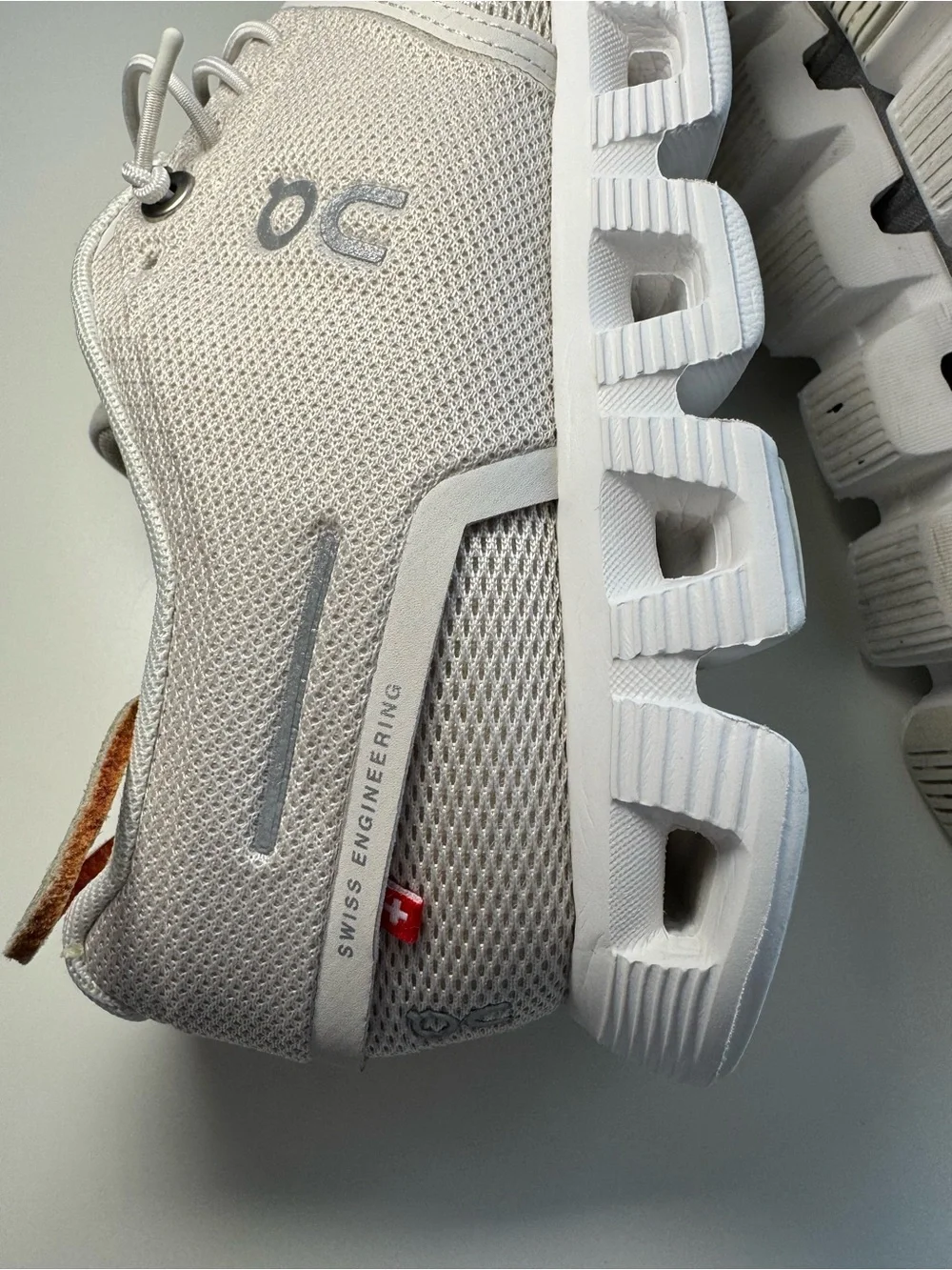 On Running Cloudrunner Athletic Shoes in Light Gray and White - Picture 10 of 15